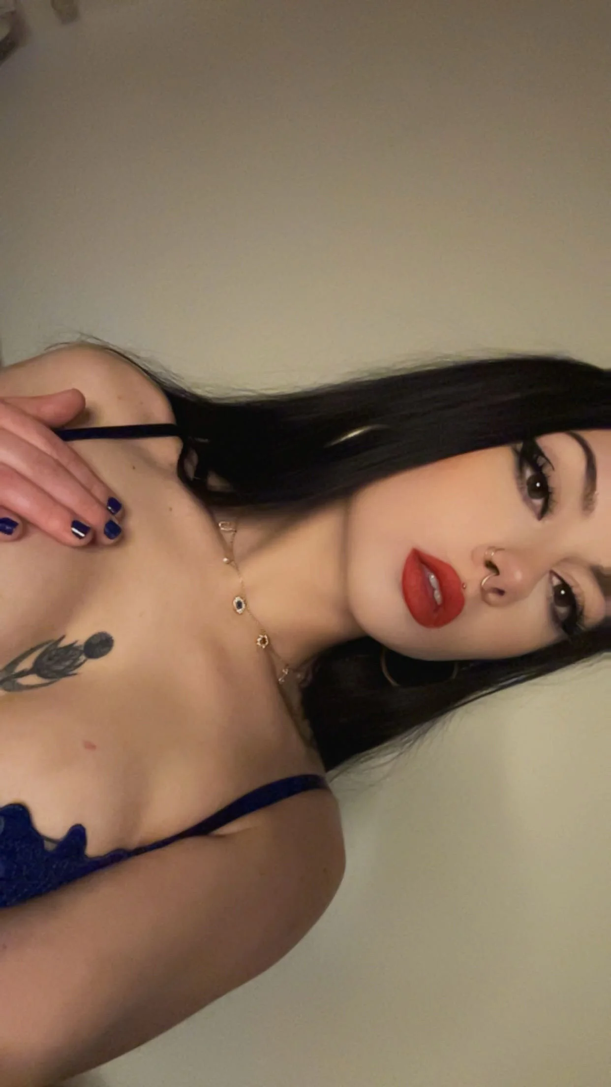 XXX Porn Photo of Nude sami_zone 1