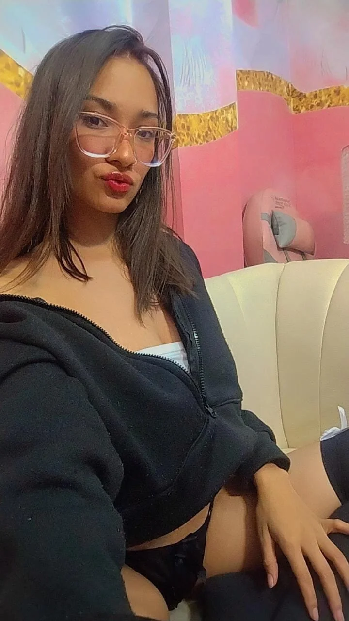 XXX Porn Photo of Nude Jadde_Greyy_ 30