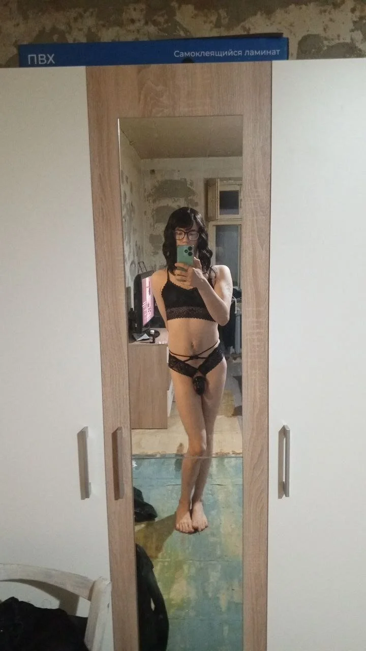 XXX Porn Photo of Nude SissiSlutDina 1