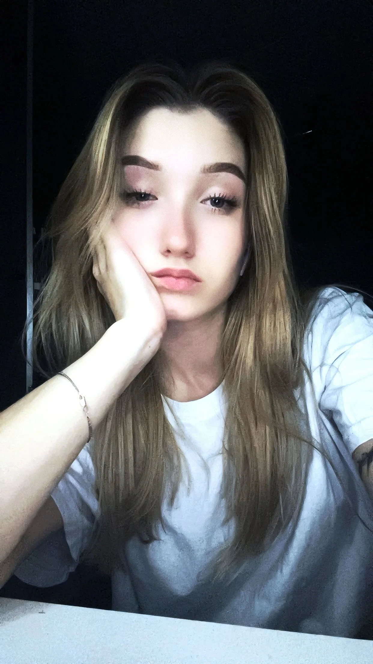 XXX Porn Photo of Nude LisaWhitexz 3