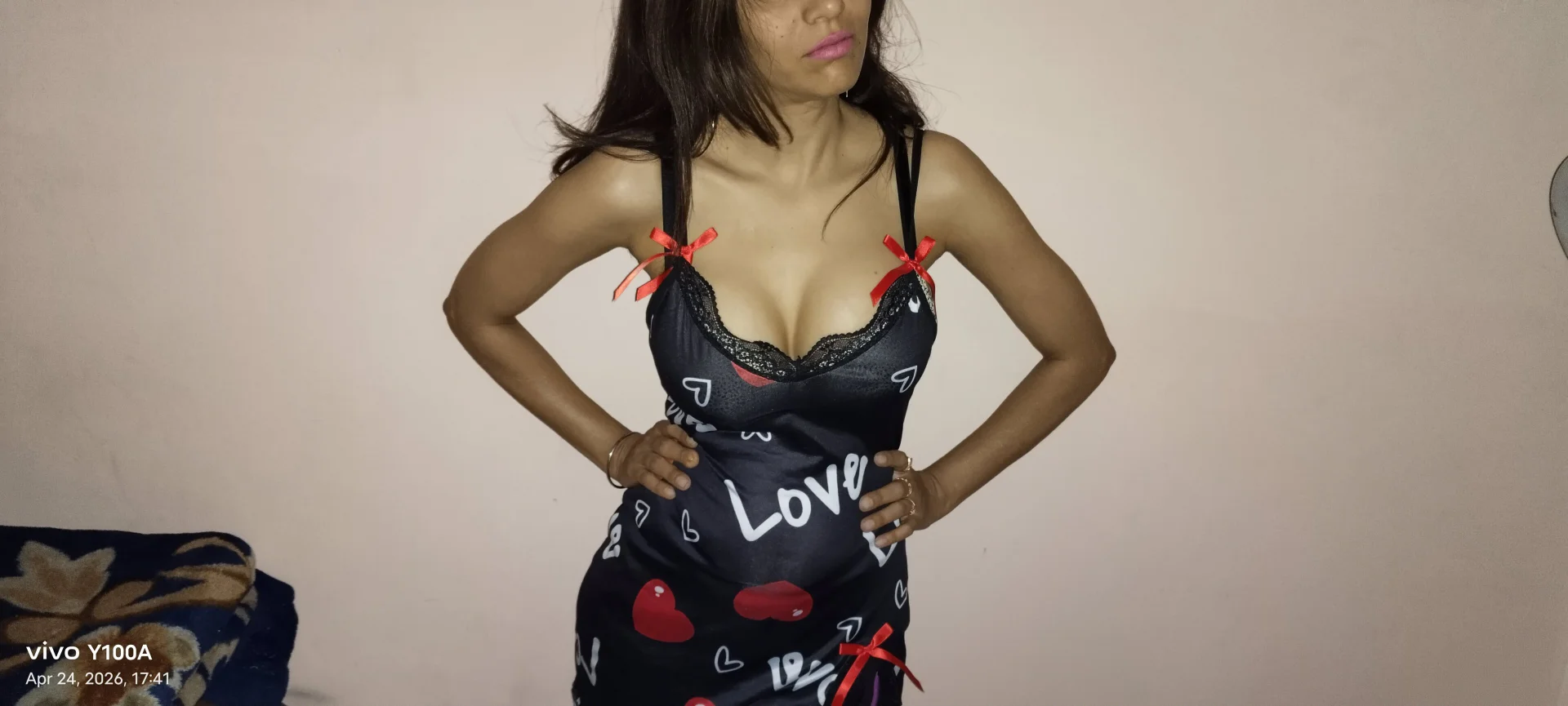 XXX Porn Photo of Nude lovelyrosewifey 17