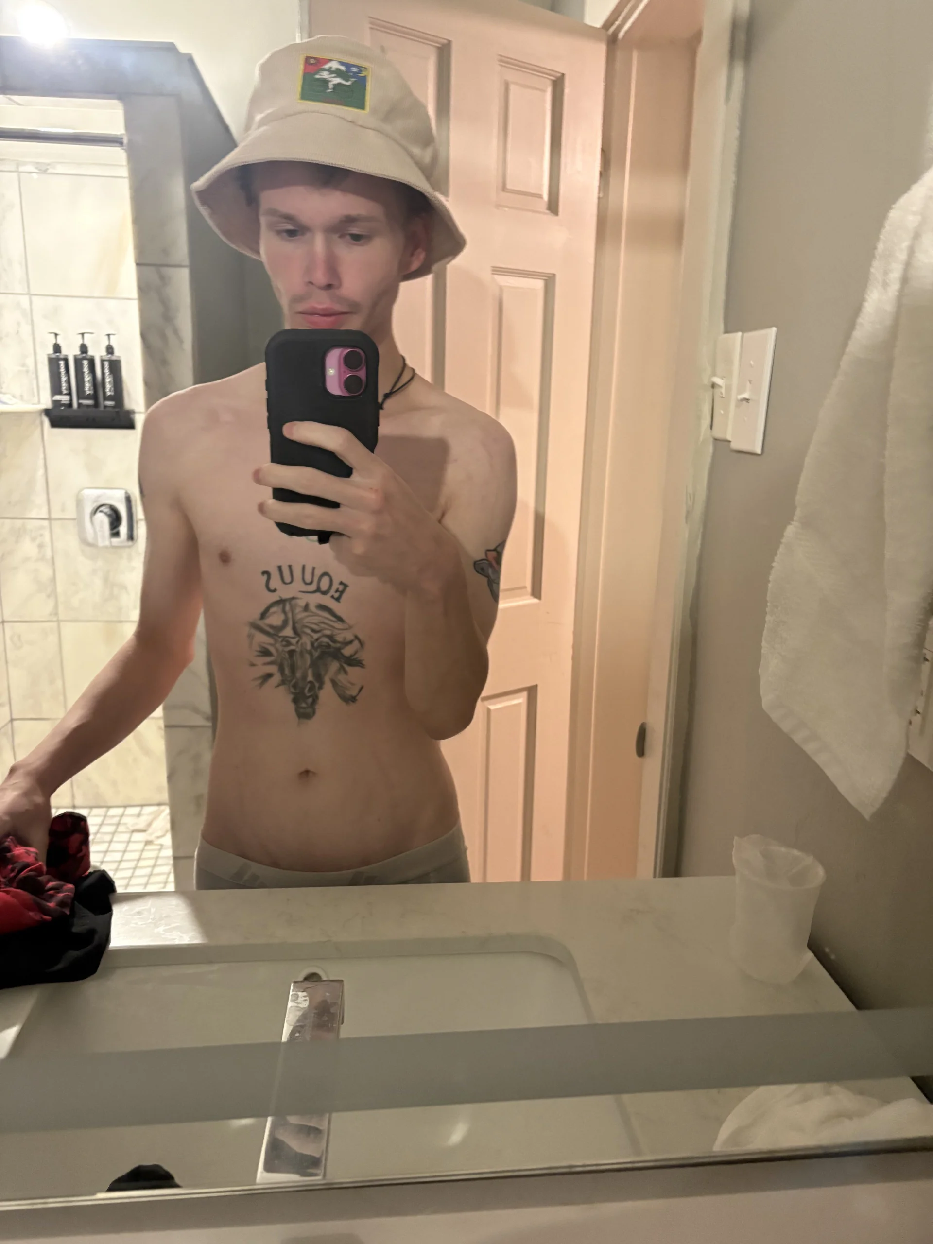 XXX Porn Photo of Nude Mikeswanston 1