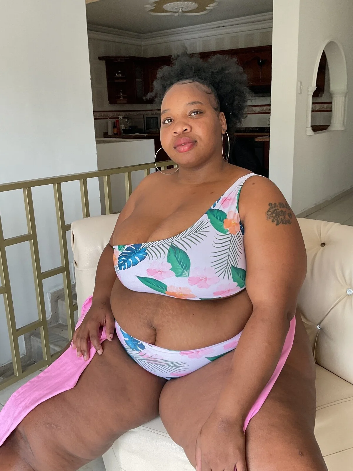XXX Porn Photo of Nude Bigasshott_ 30