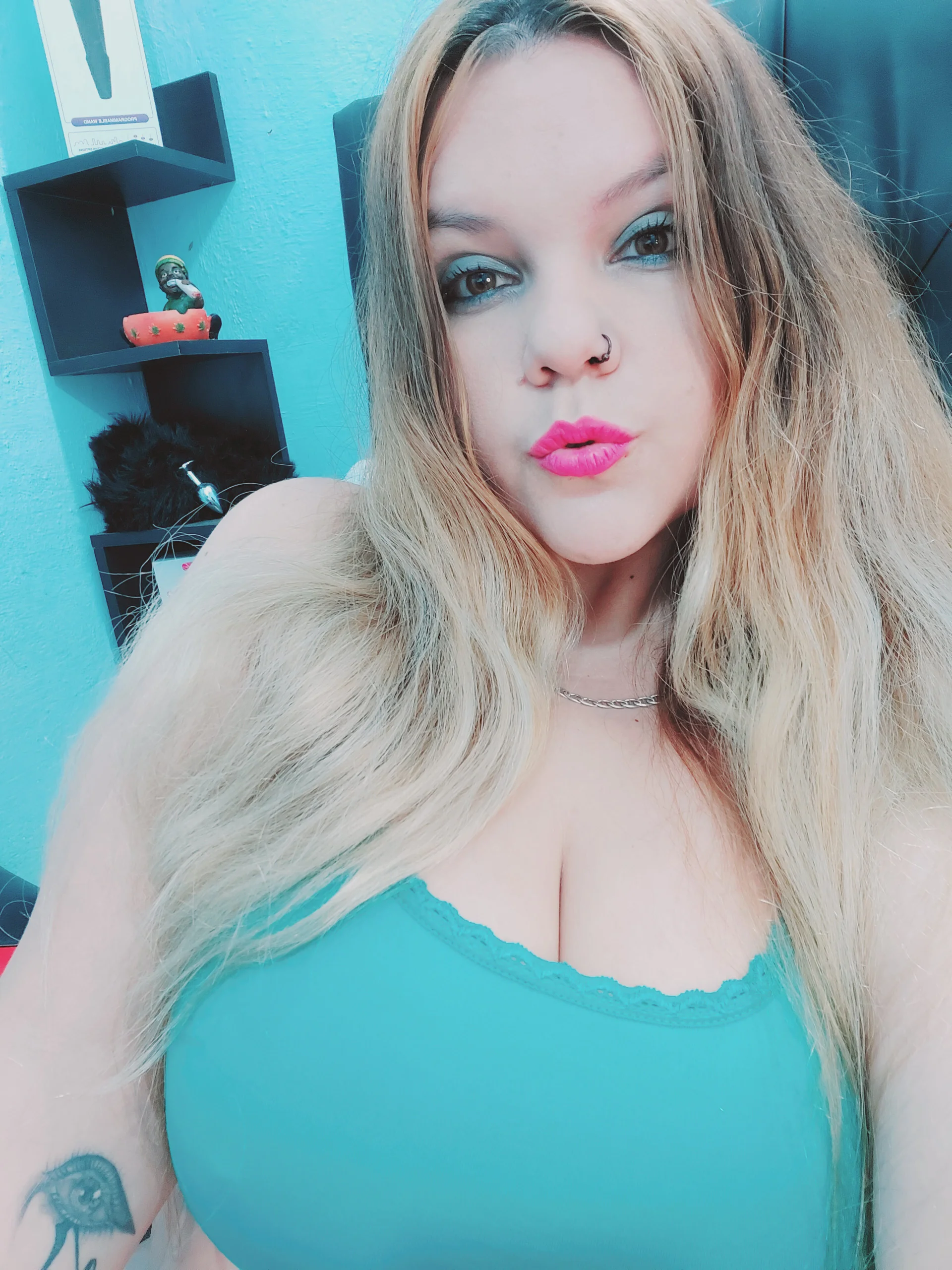 XXX Porn Photo of Nude allsson_queen 205