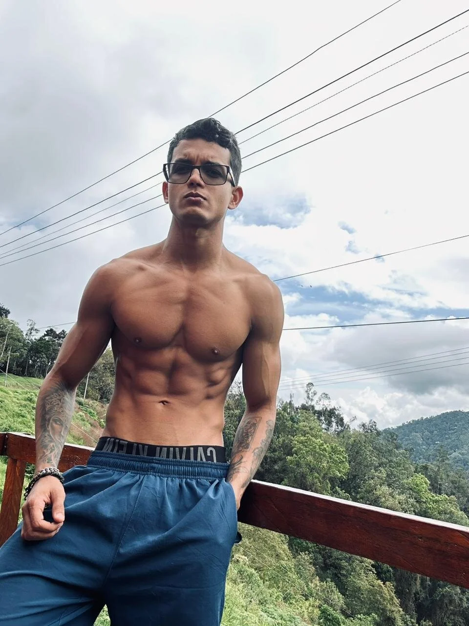 XXX Porn Photo of Nude Paradise_boy_s 13
