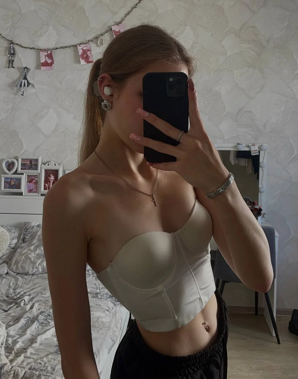 XXX Porn Photo of Nude Leila_Vanilla 4