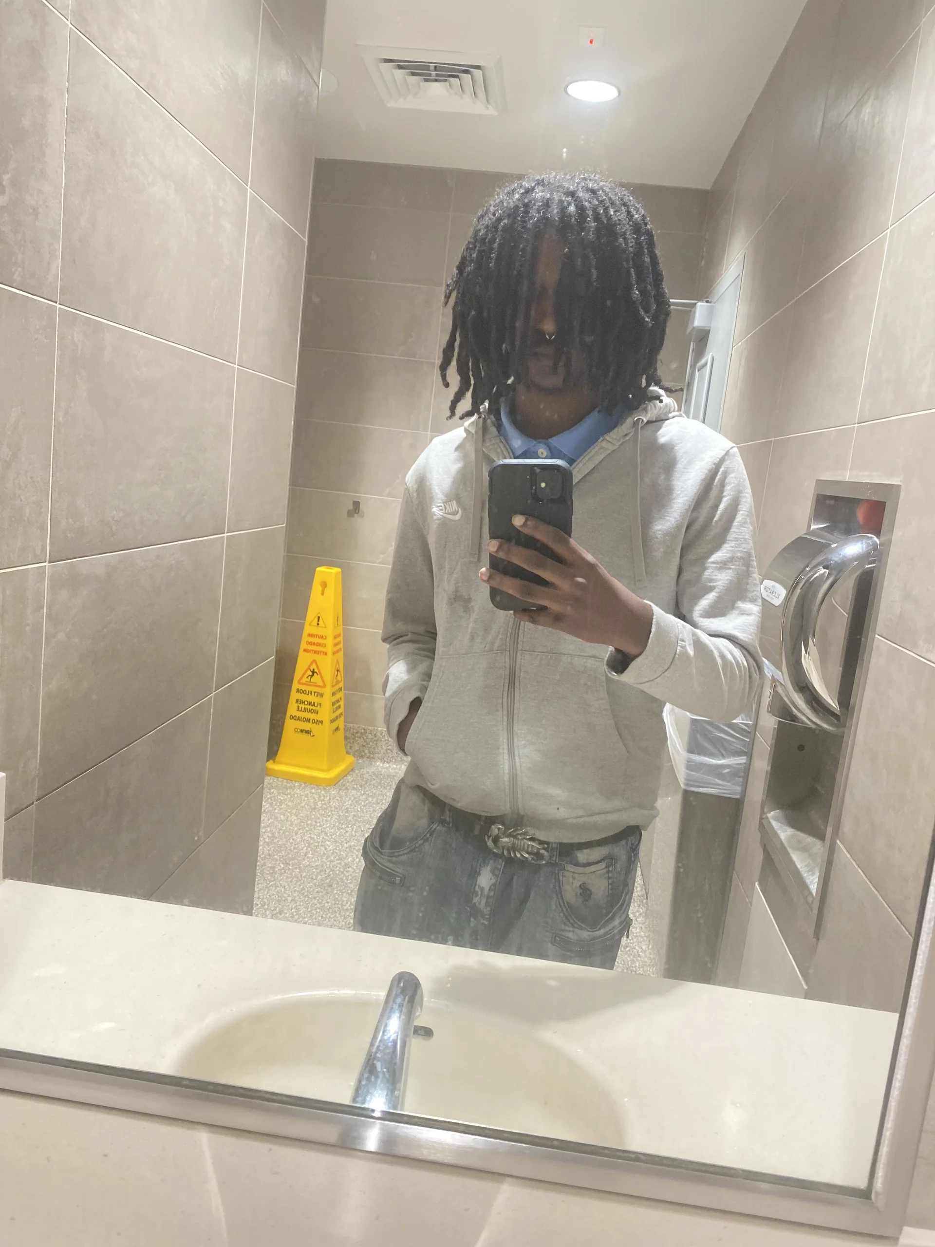 XXX Porn Photo of Nude Kingslxsher32 1
