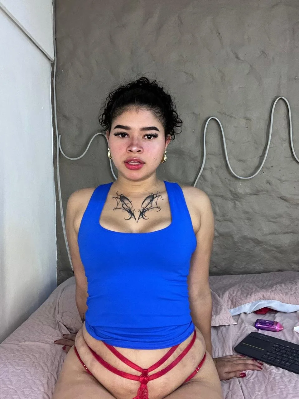 XXX Porn Photo of Nude Loly_pups 16