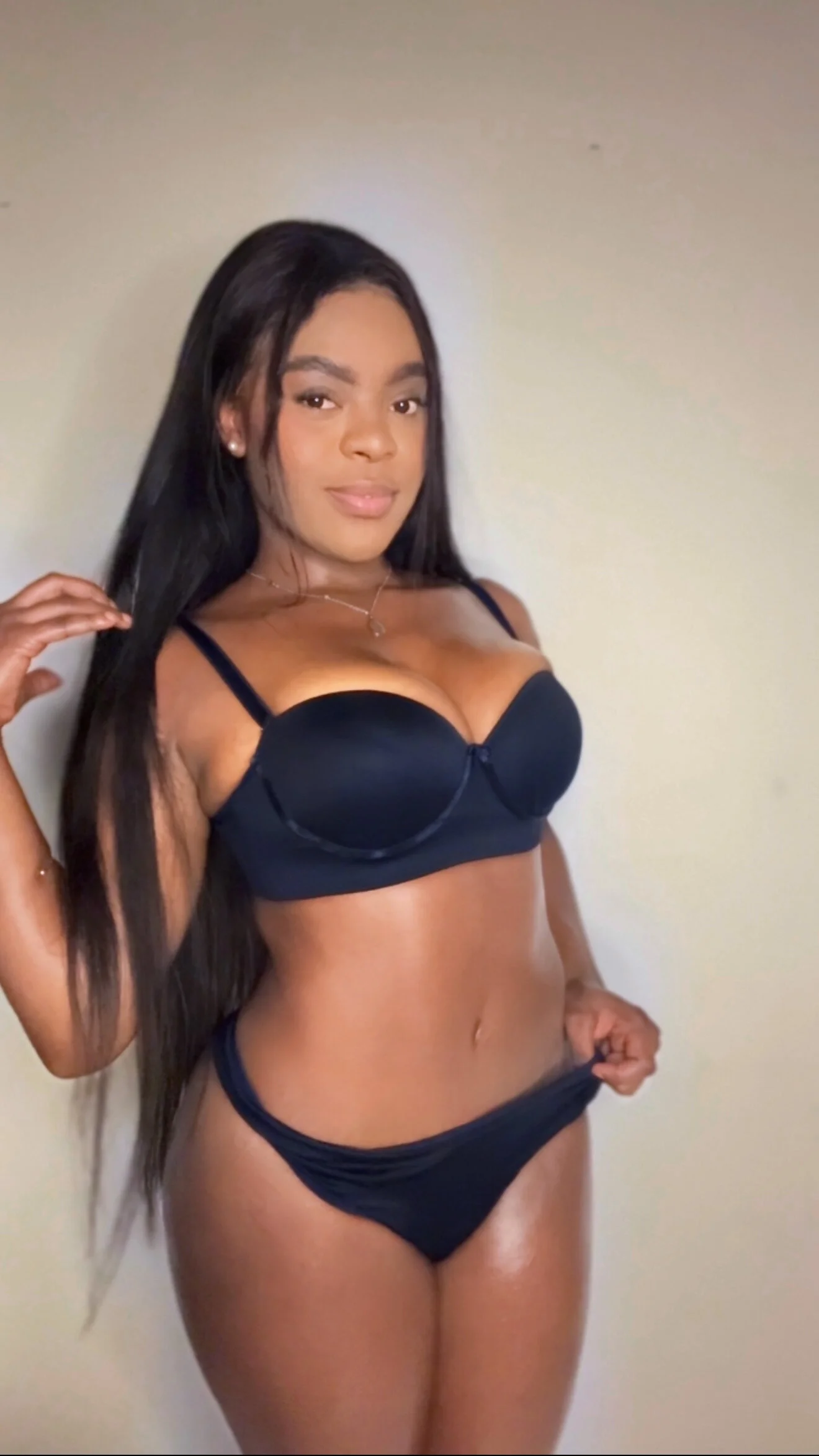XXX Porn Photo of Nude shannol_ryan 51