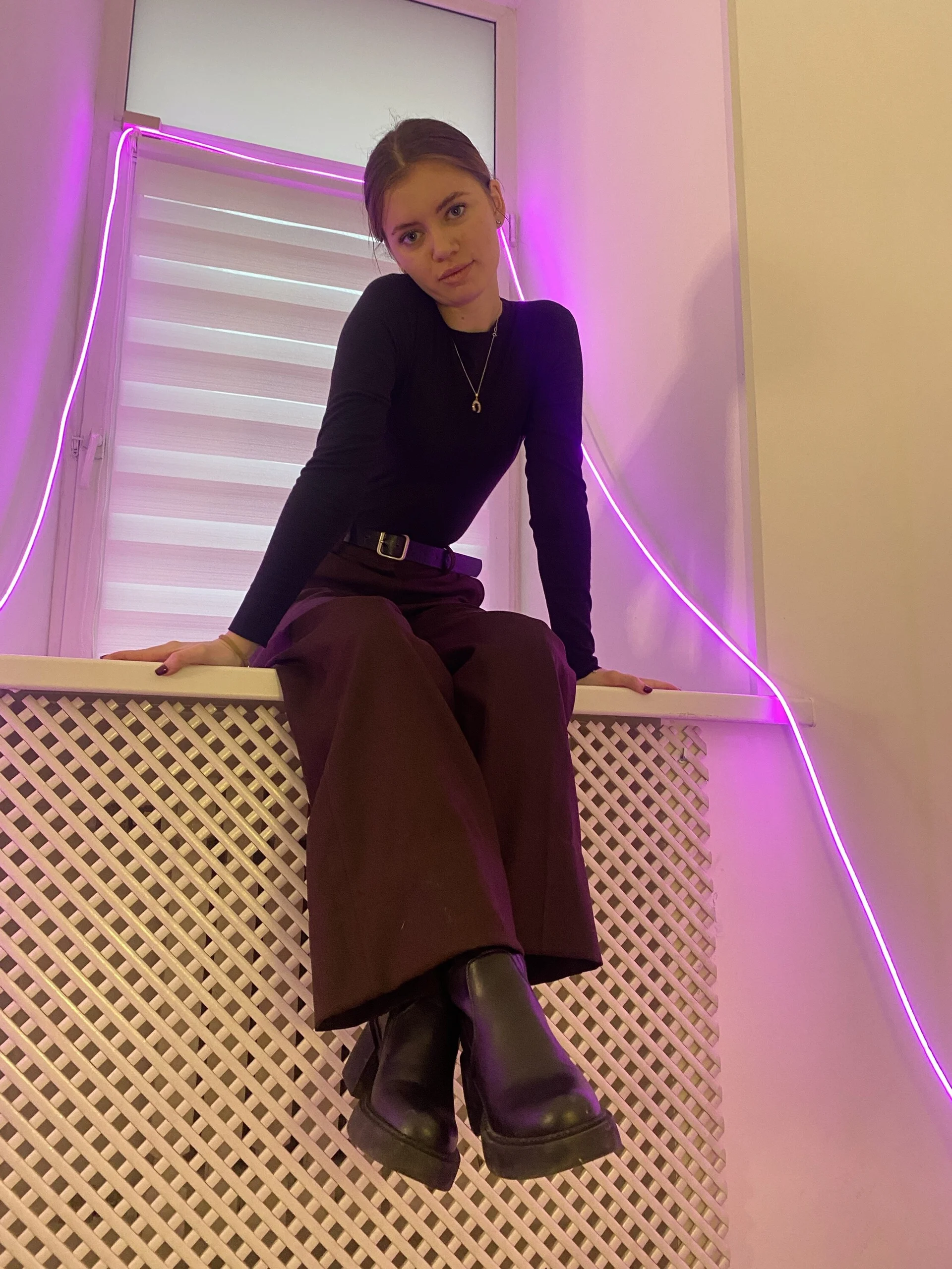 XXX Porn Photo of Nude AngelesBenitz 4