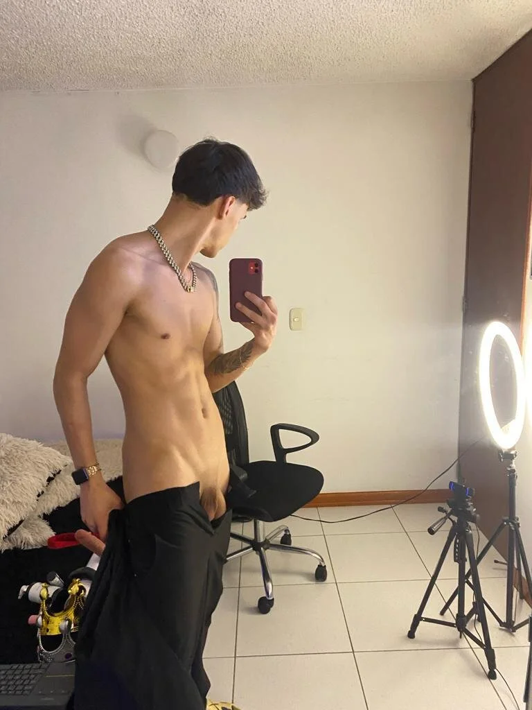 XXX Porn Photo of Nude Joan_Gonzalez 3