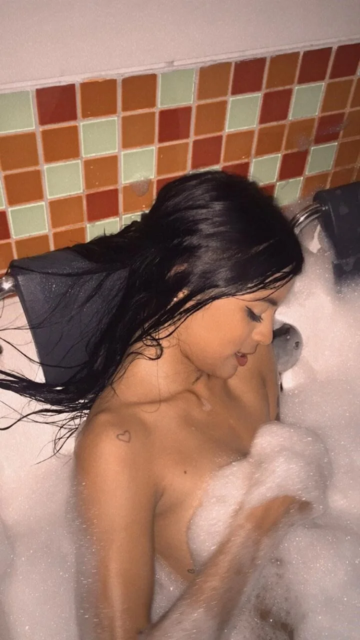 XXX Porn Photo of Nude Sammy_pink 21