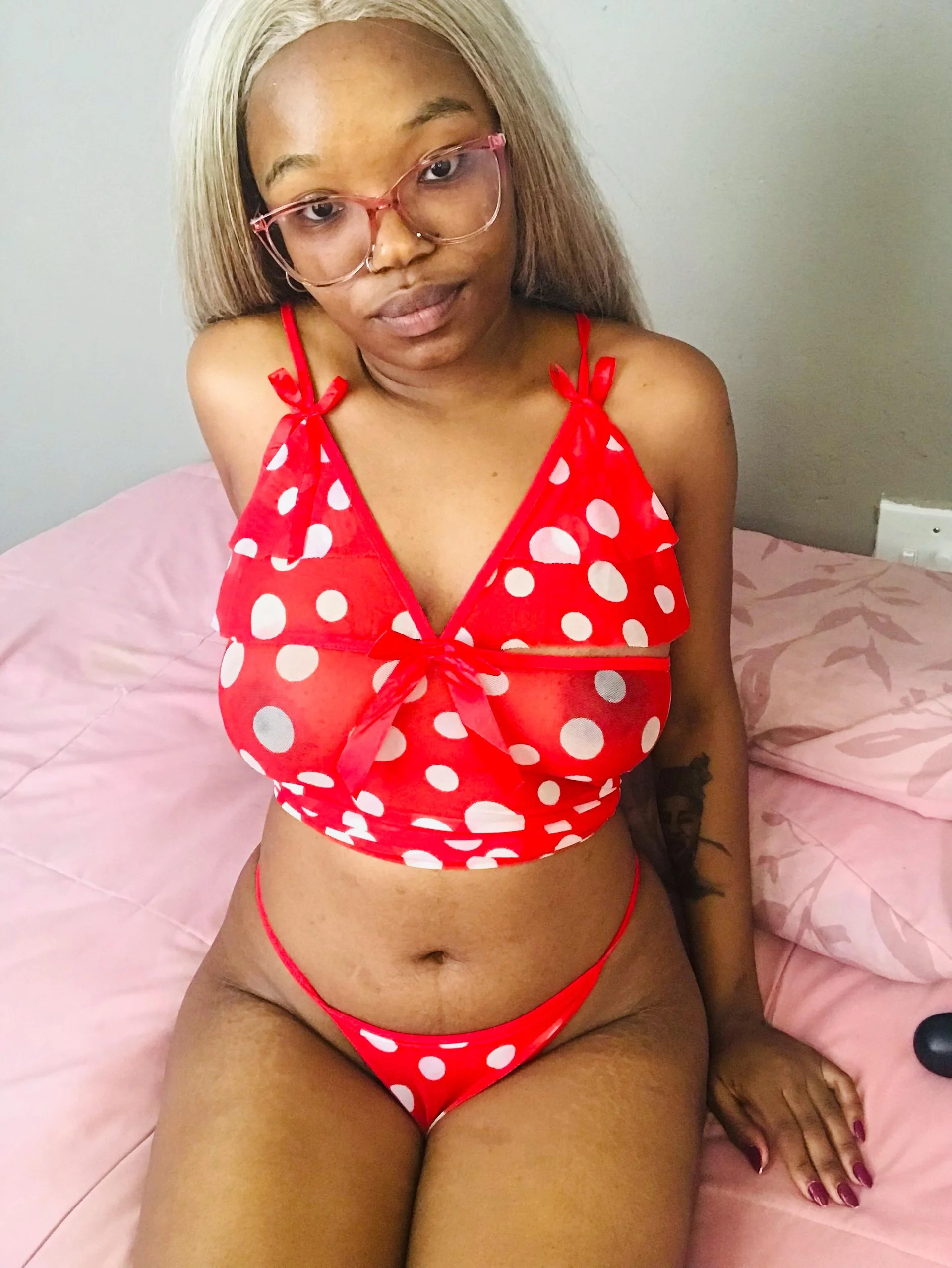XXX Porn Photo of Nude YummyMelanin117 8