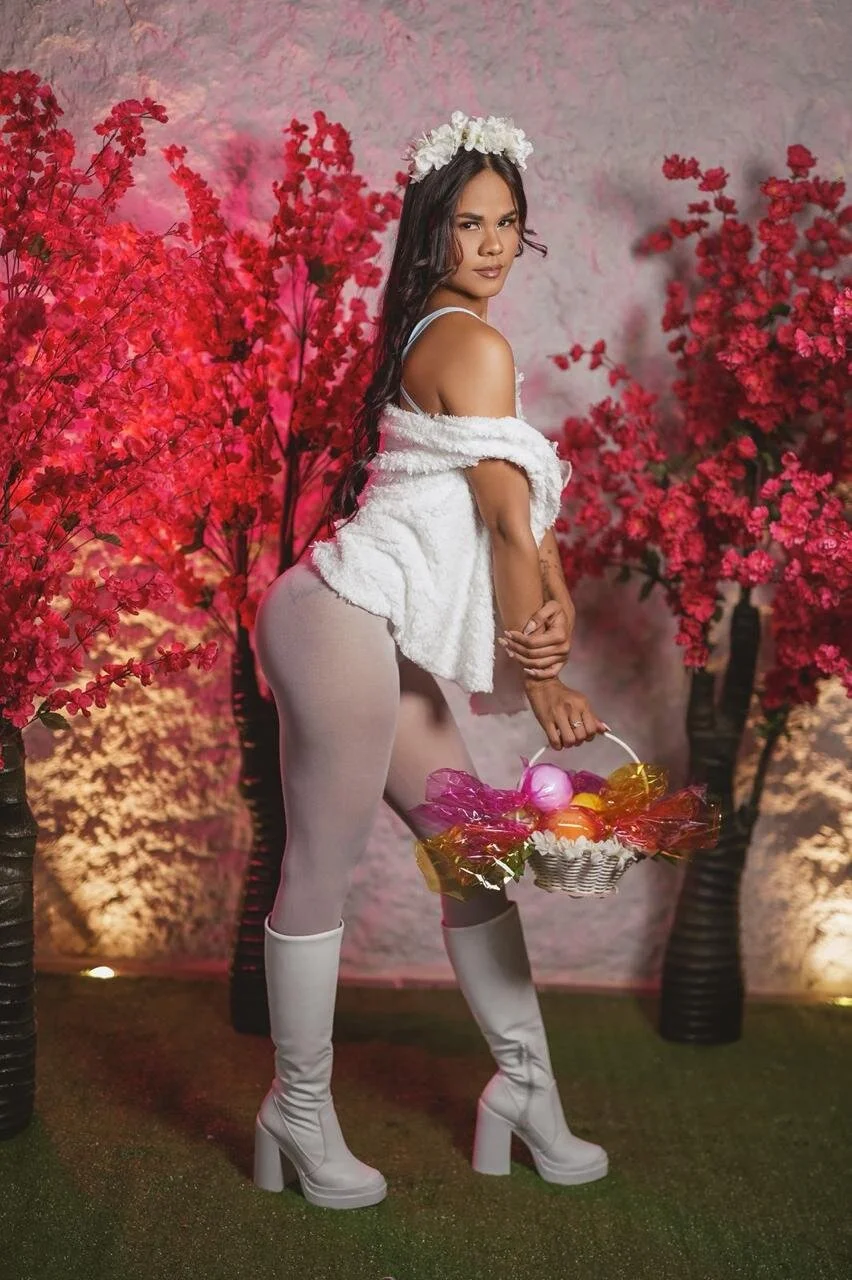XXX Porn Photo of Nude anniie_smith 19