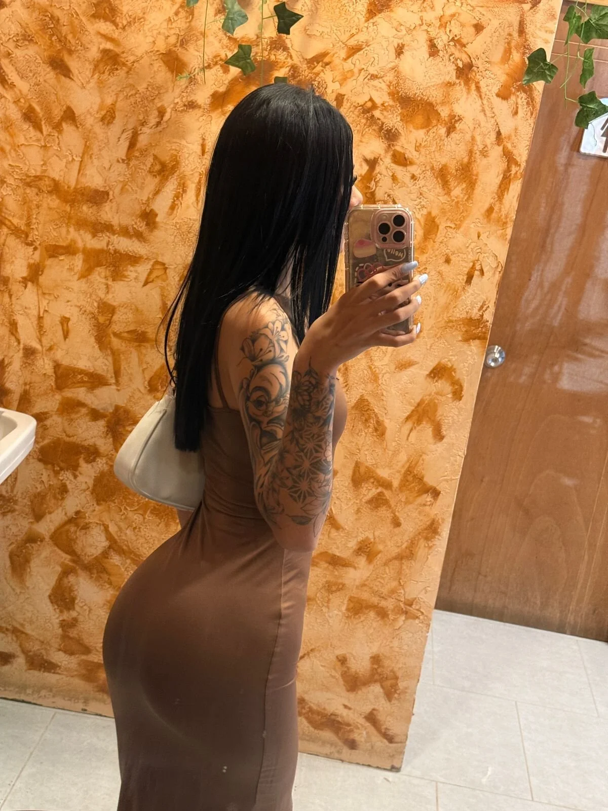 XXX Porn Photo of Nude desiredworld1 6