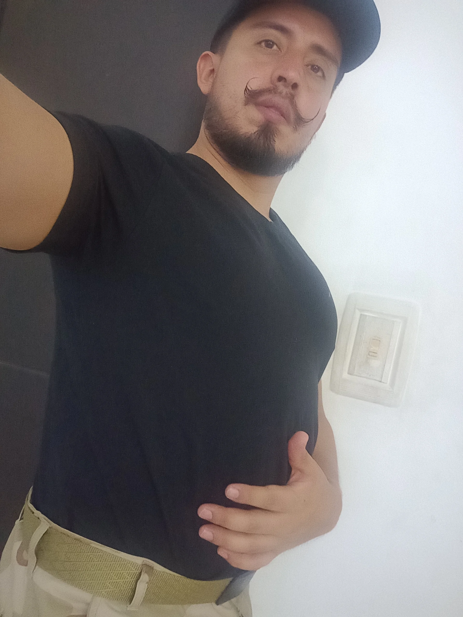 XXX Porn Photo of Nude KalethBigDick 1340