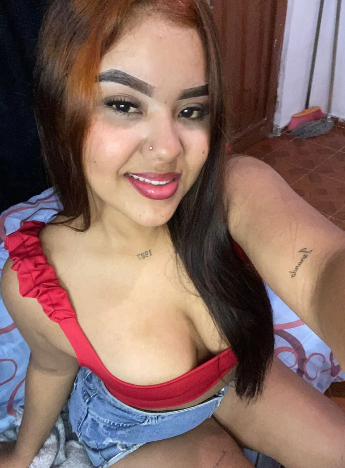 XXX Porn Photo of Nude amandacanelacm 12