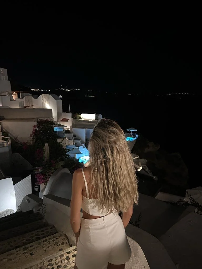 XXX Porn Photo of Nude Avril_Cyrus 30