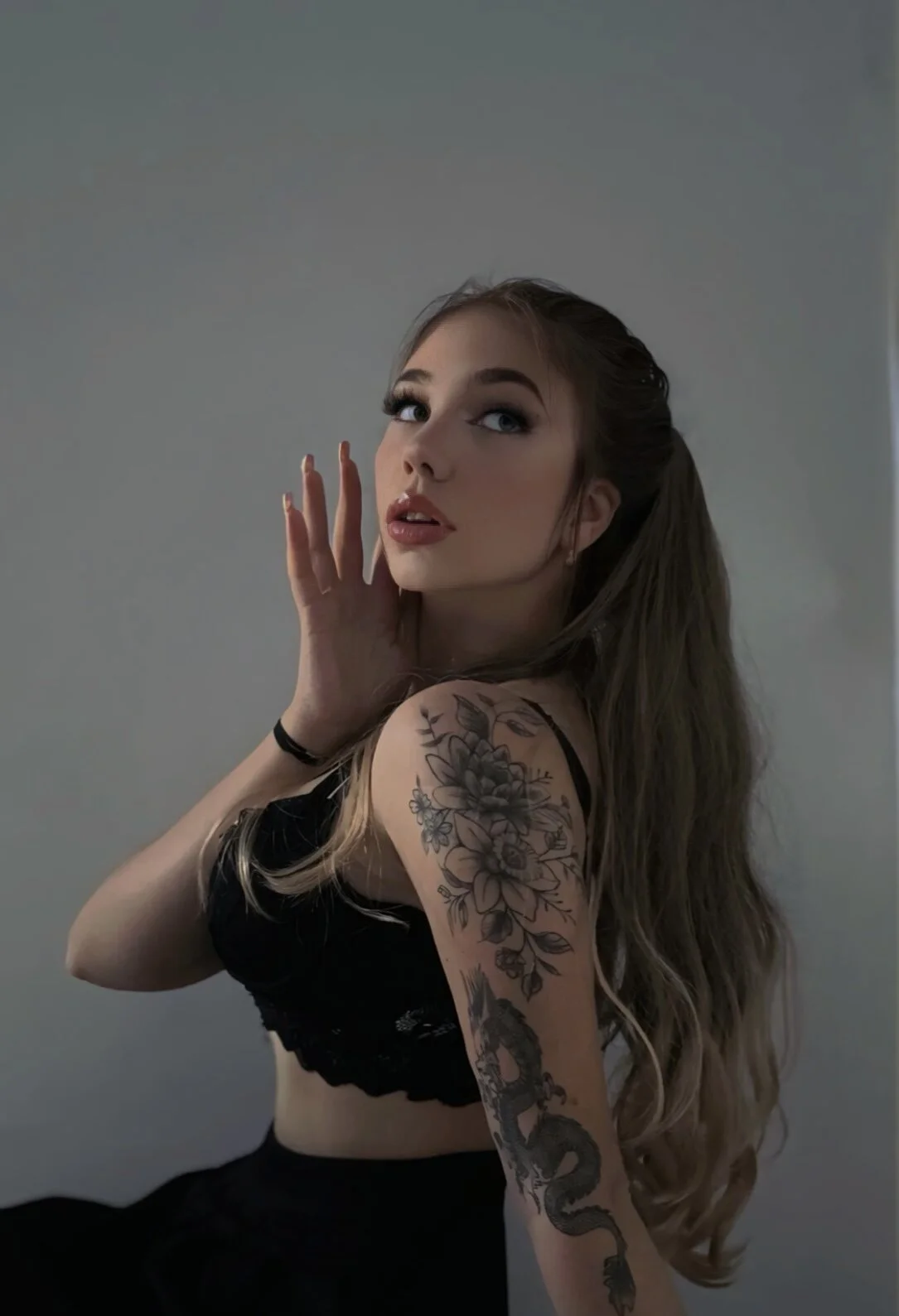 XXX Porn Photo of Nude TeenLily 7
