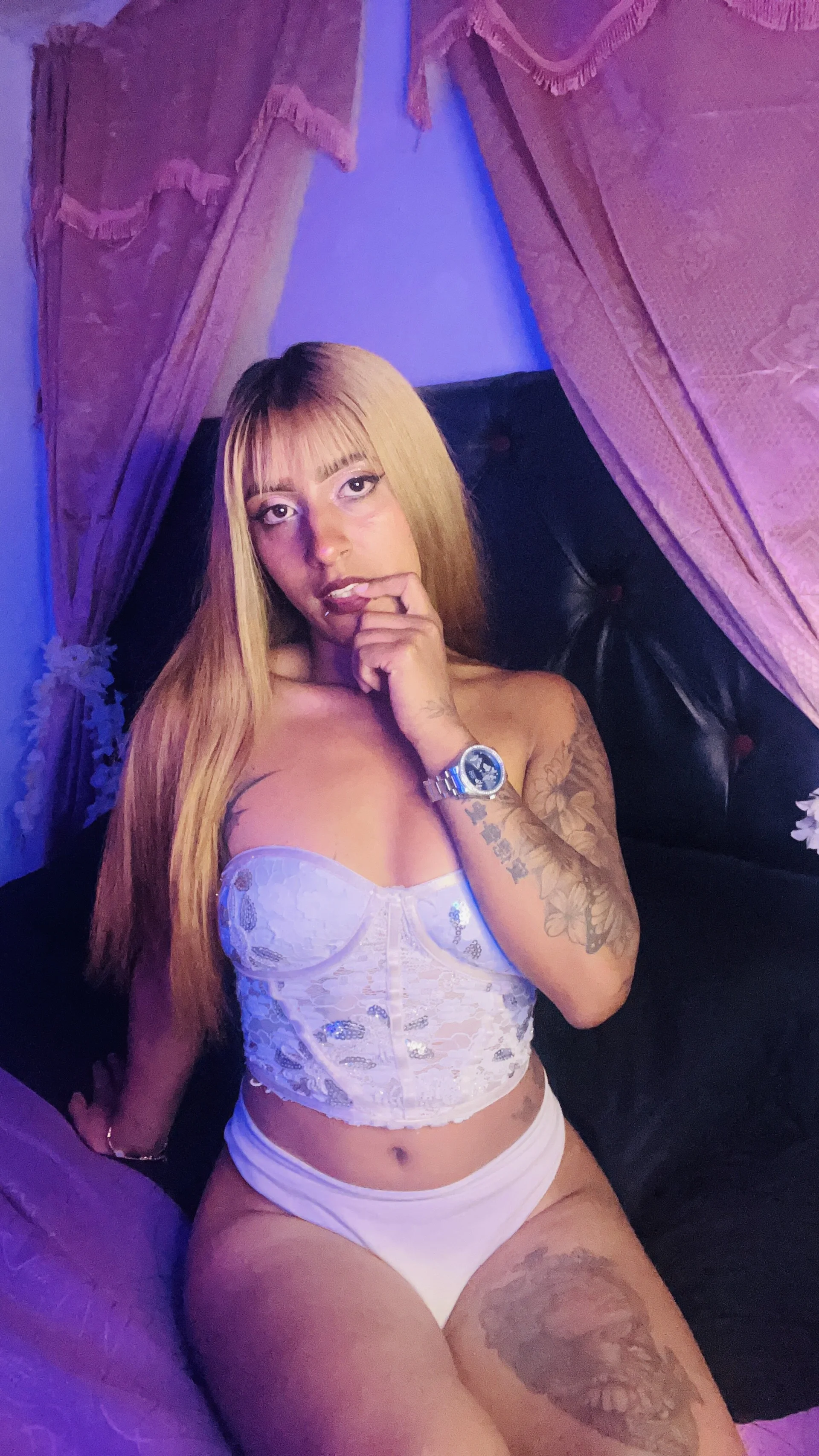 XXX Porn Photo of Nude Nicolforest 21