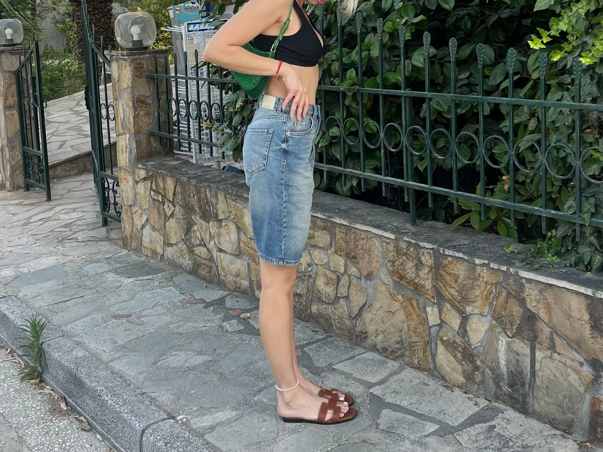 XXX Porn Photo of Nude BrunetteNina 15