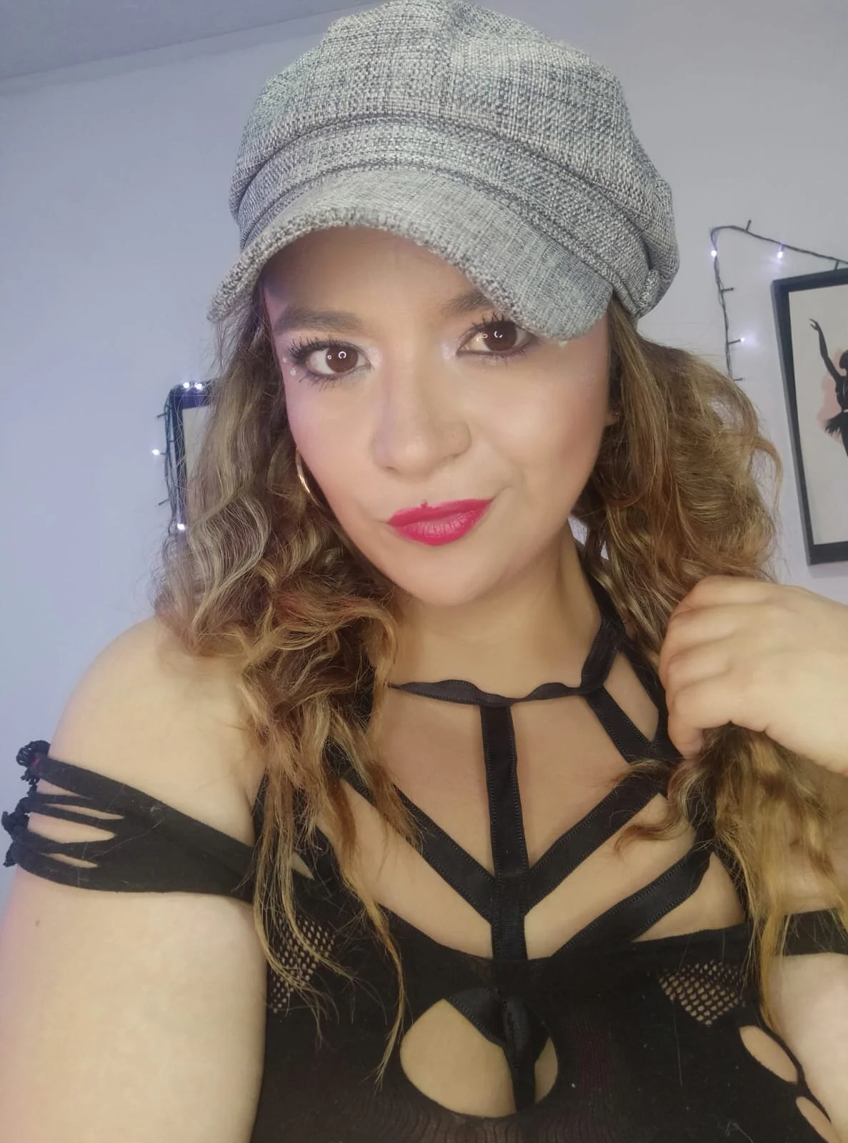 XXX Porn Photo of Nude naughty_curvy1_ 5