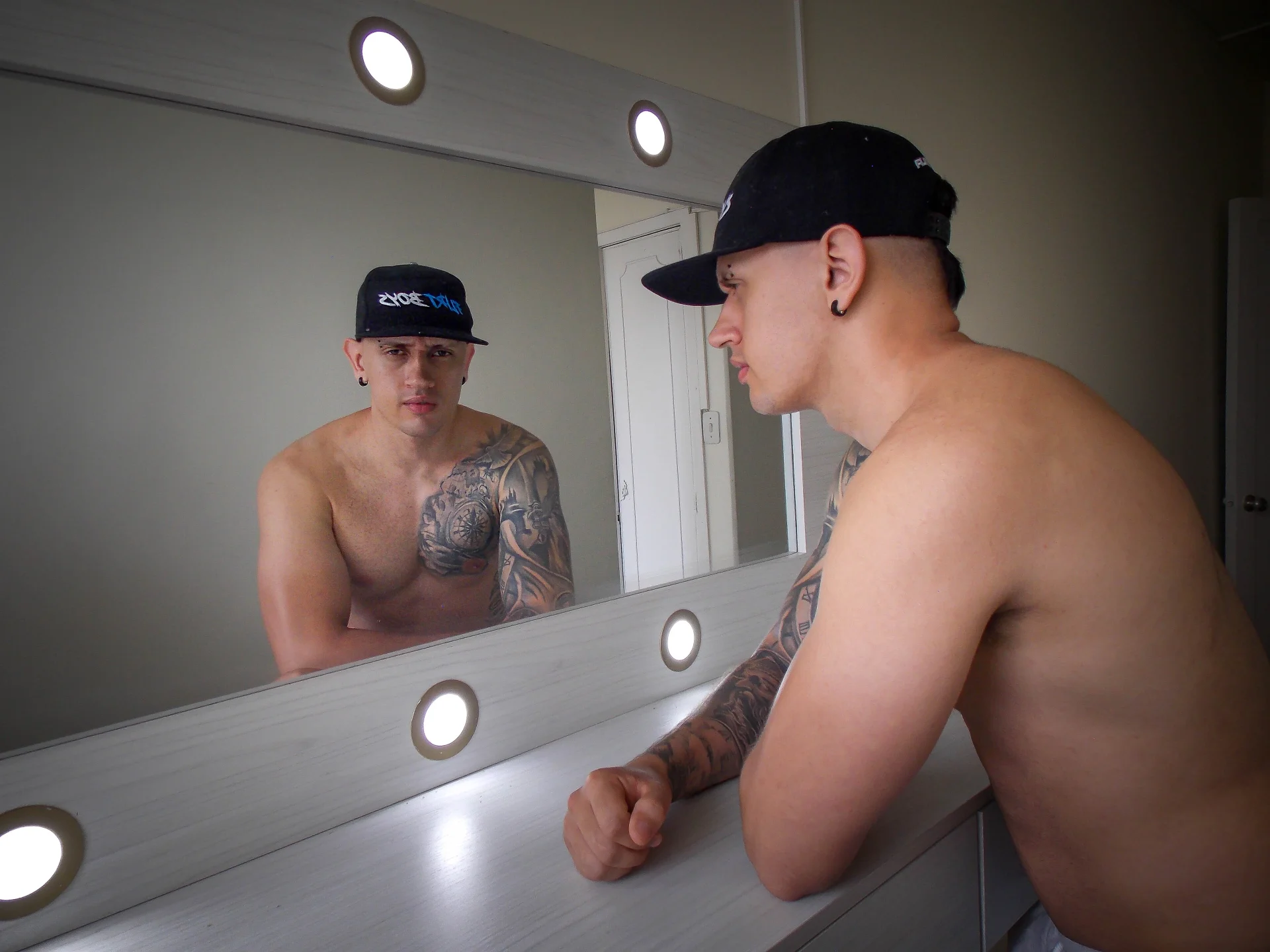 XXX Porn Photo of Nude Joeysexx2 2