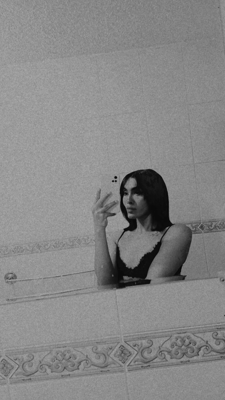 XXX Porn Photo of Nude CoralineSweett 35