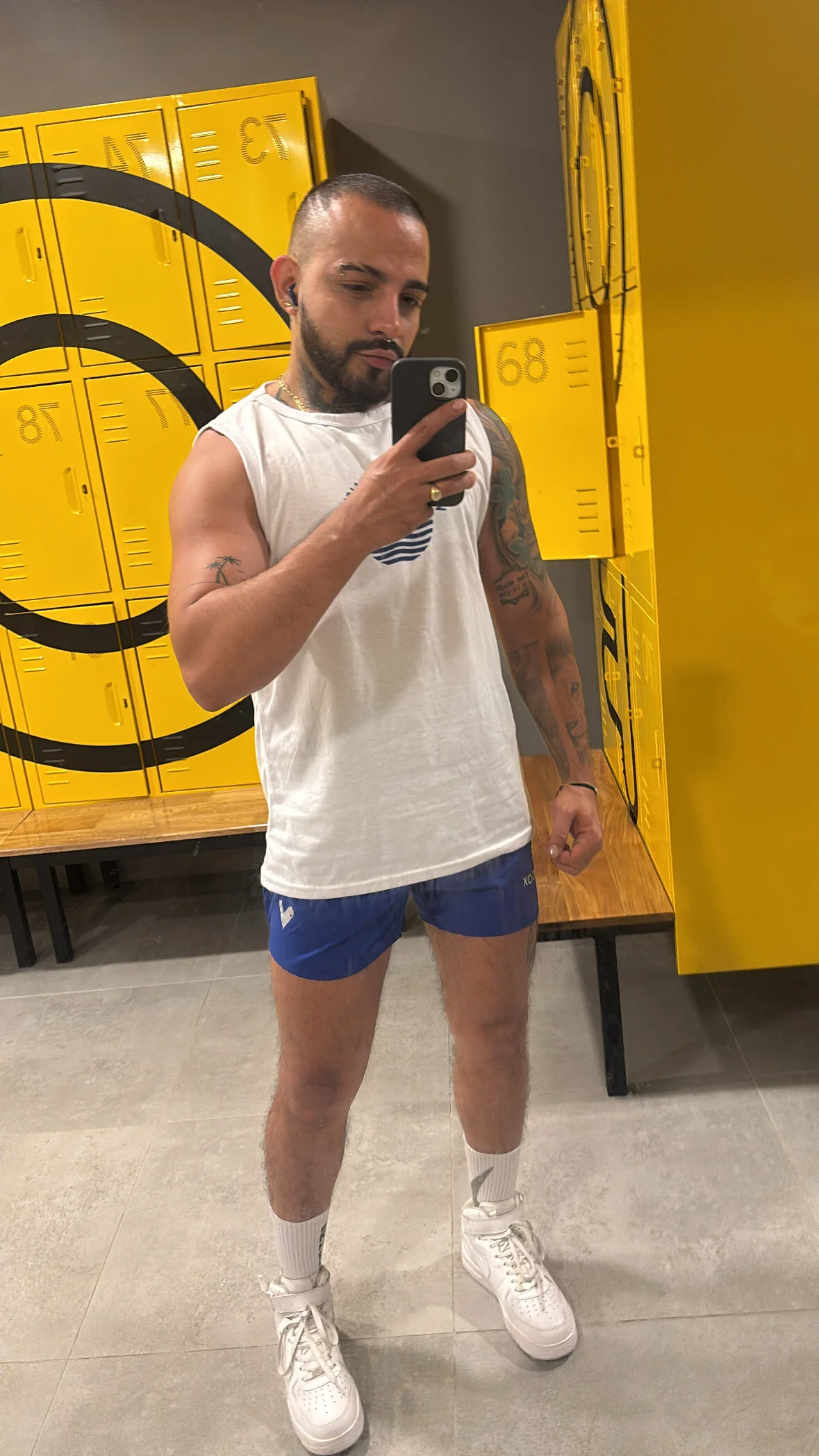 XXX Porn Photo of Nude Hoot_tiger 9