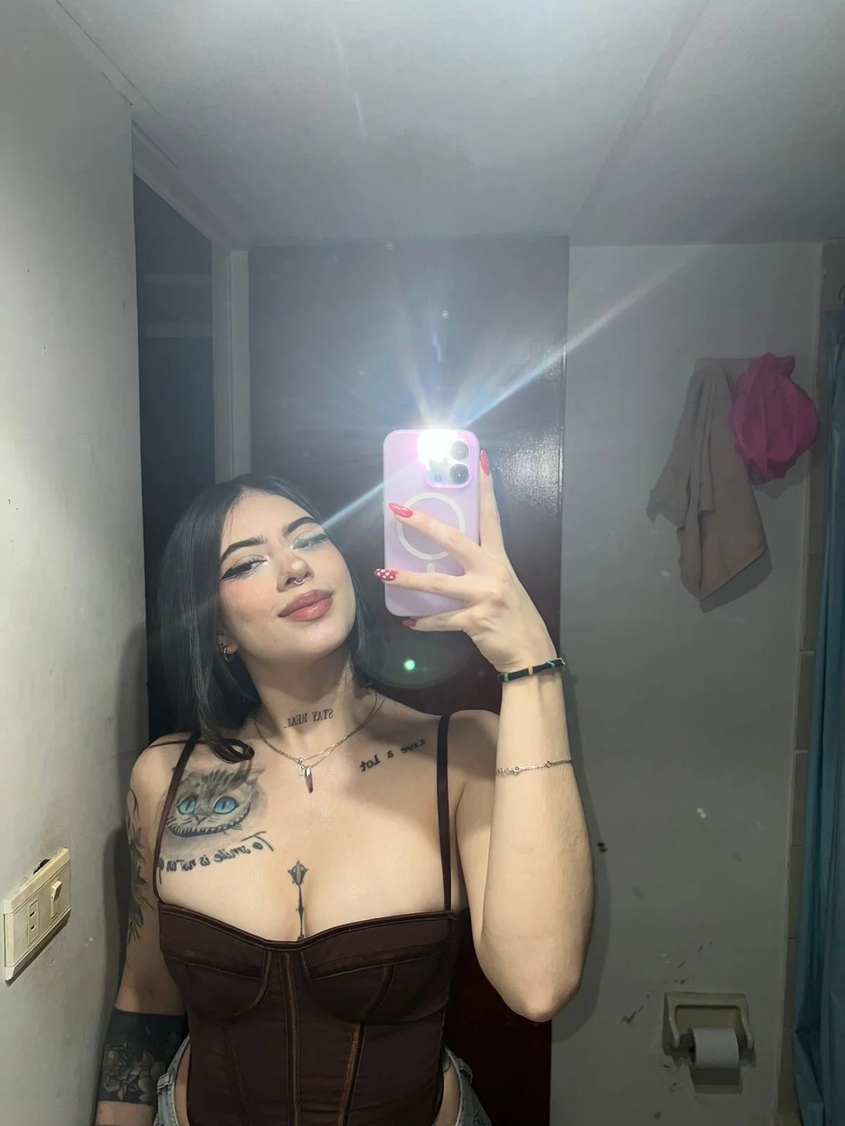 XXX Porn Photo of Nude Alice_Vixen 222