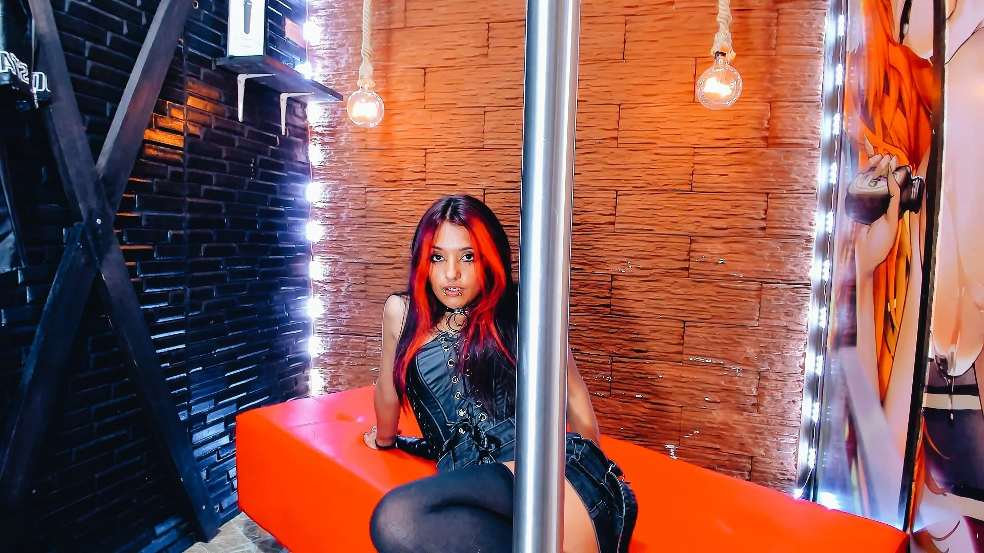 XXX Porn Photo of Nude carolinerue 81