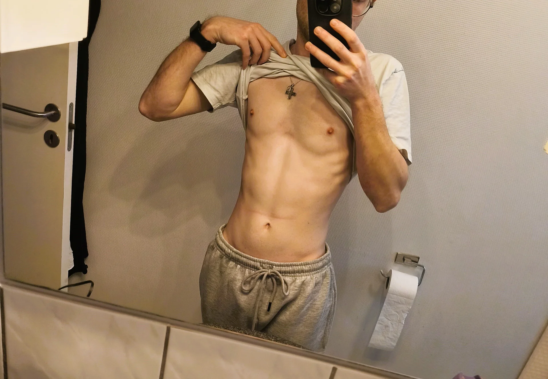 XXX Porn Photo of Nude YourNaughtyLukas 3