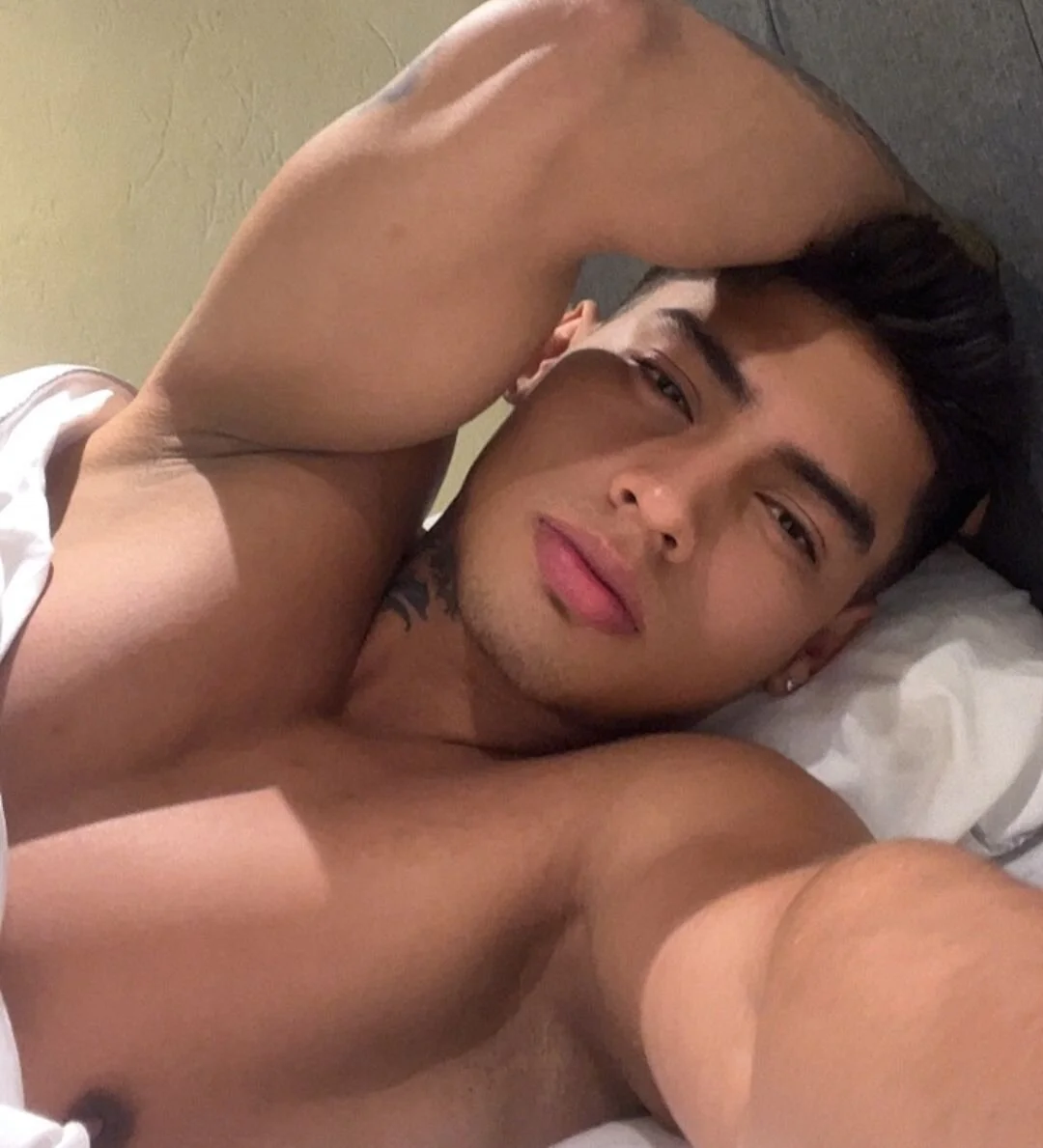 XXX Porn Photo of Nude Dominiofit 1