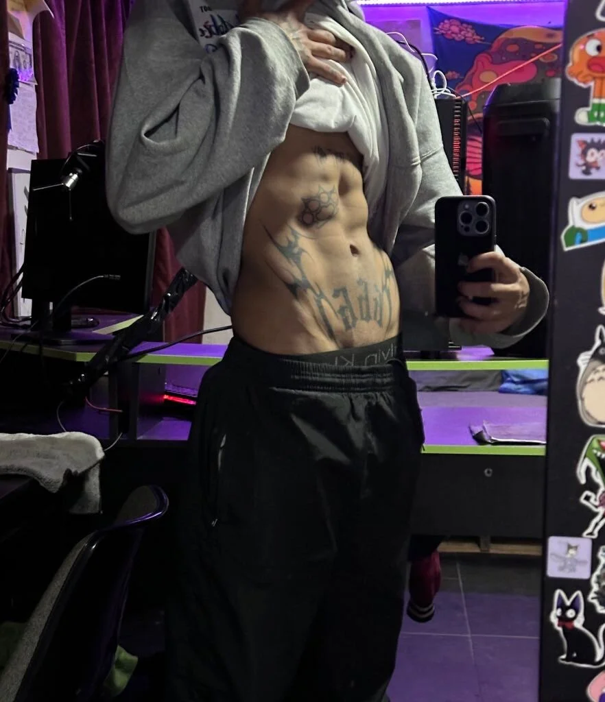 XXX Porn Photo of Nude Gowtherr 7