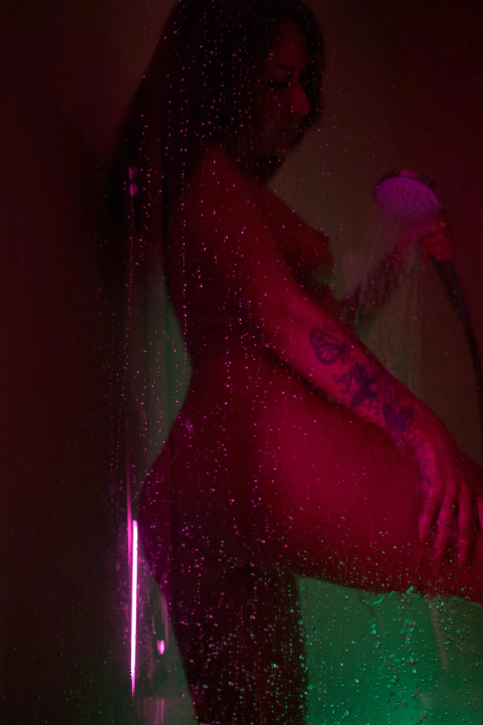 XXX Porn Photo of Nude Seductive_milf_next_door 11