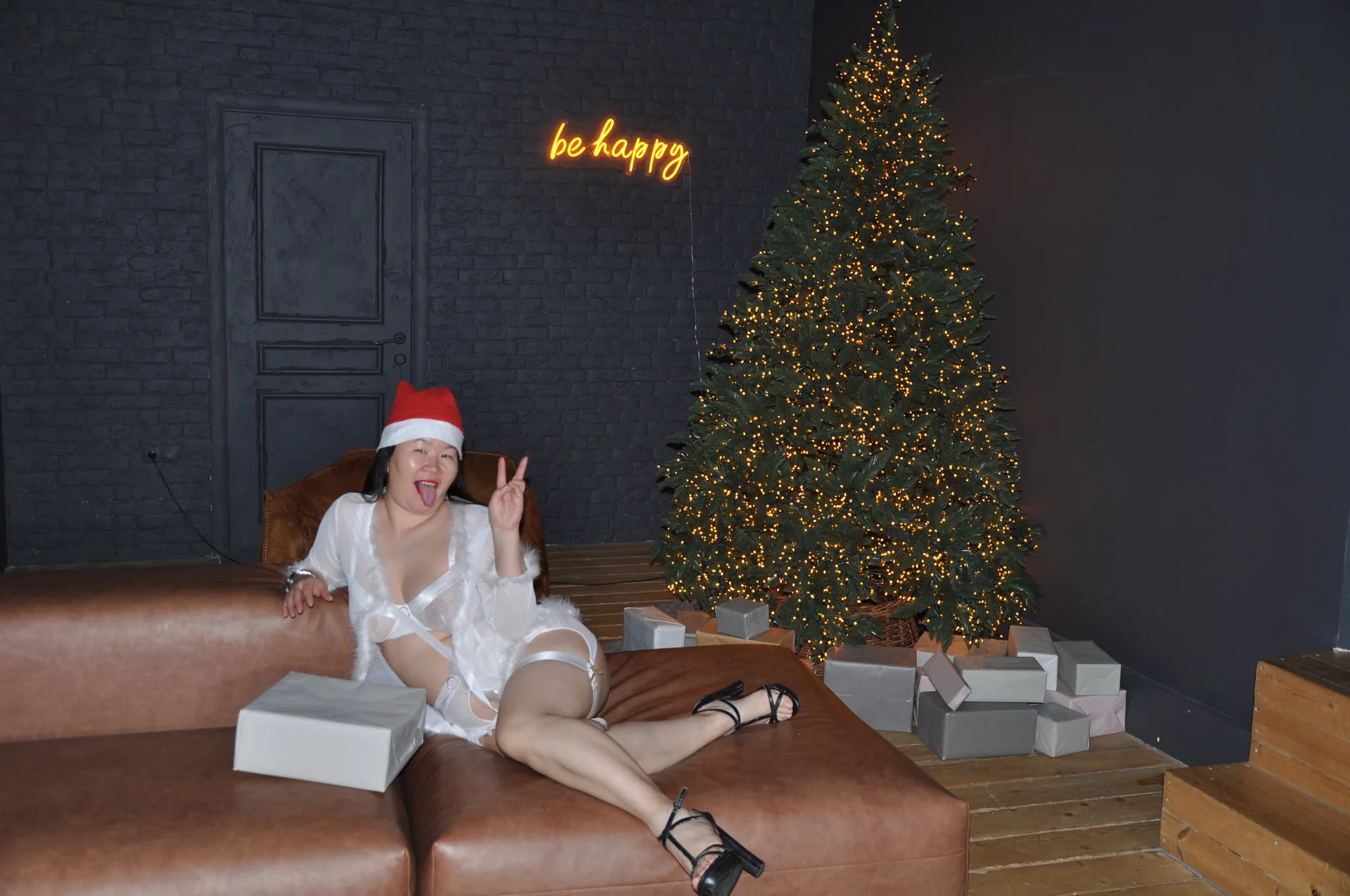 XXX Porn Photo of Nude Akira_xx 123