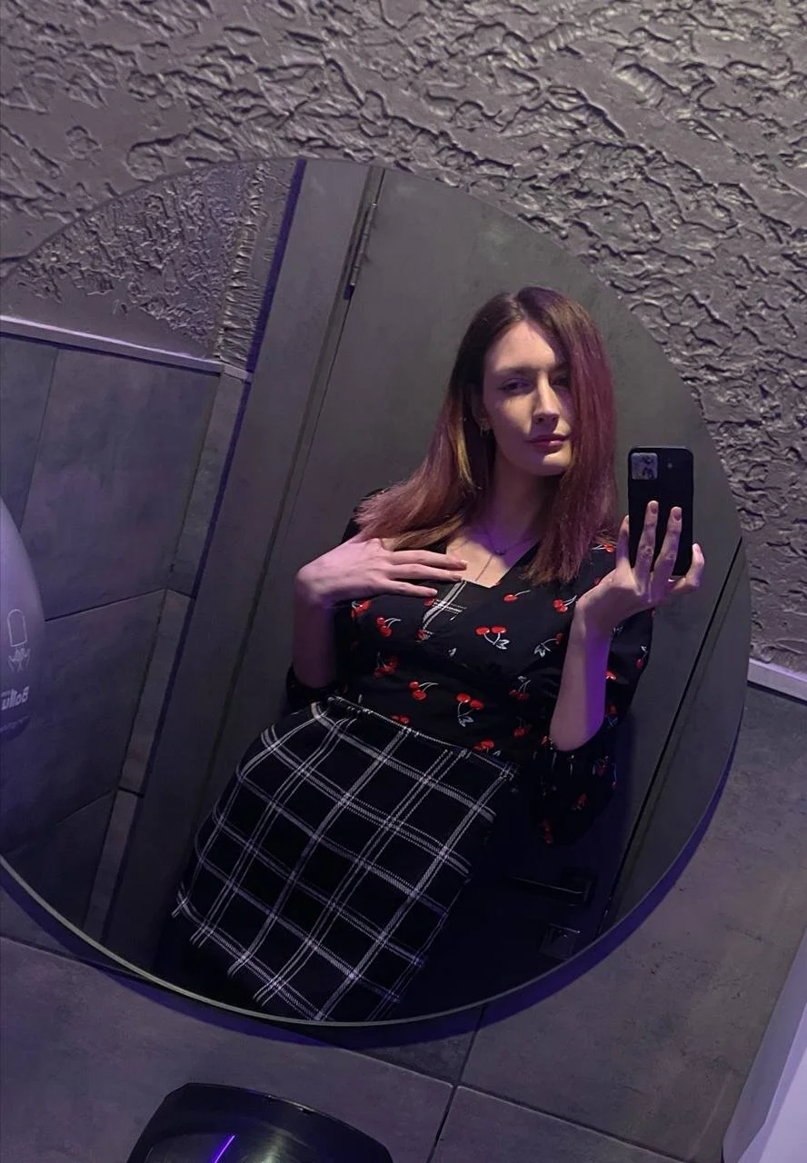 XXX Porn Photo of Nude LoraLanett 4
