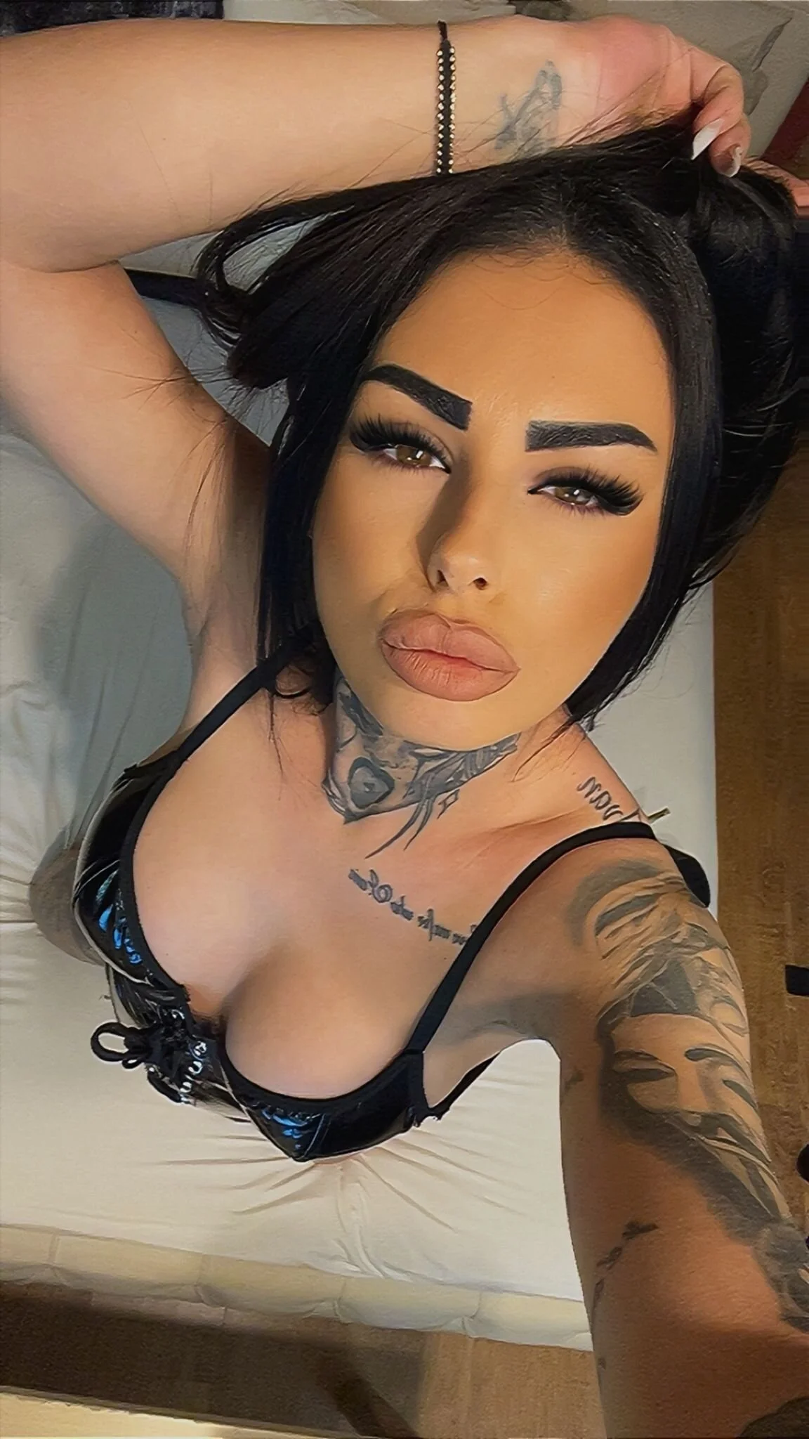 AshxleyPage