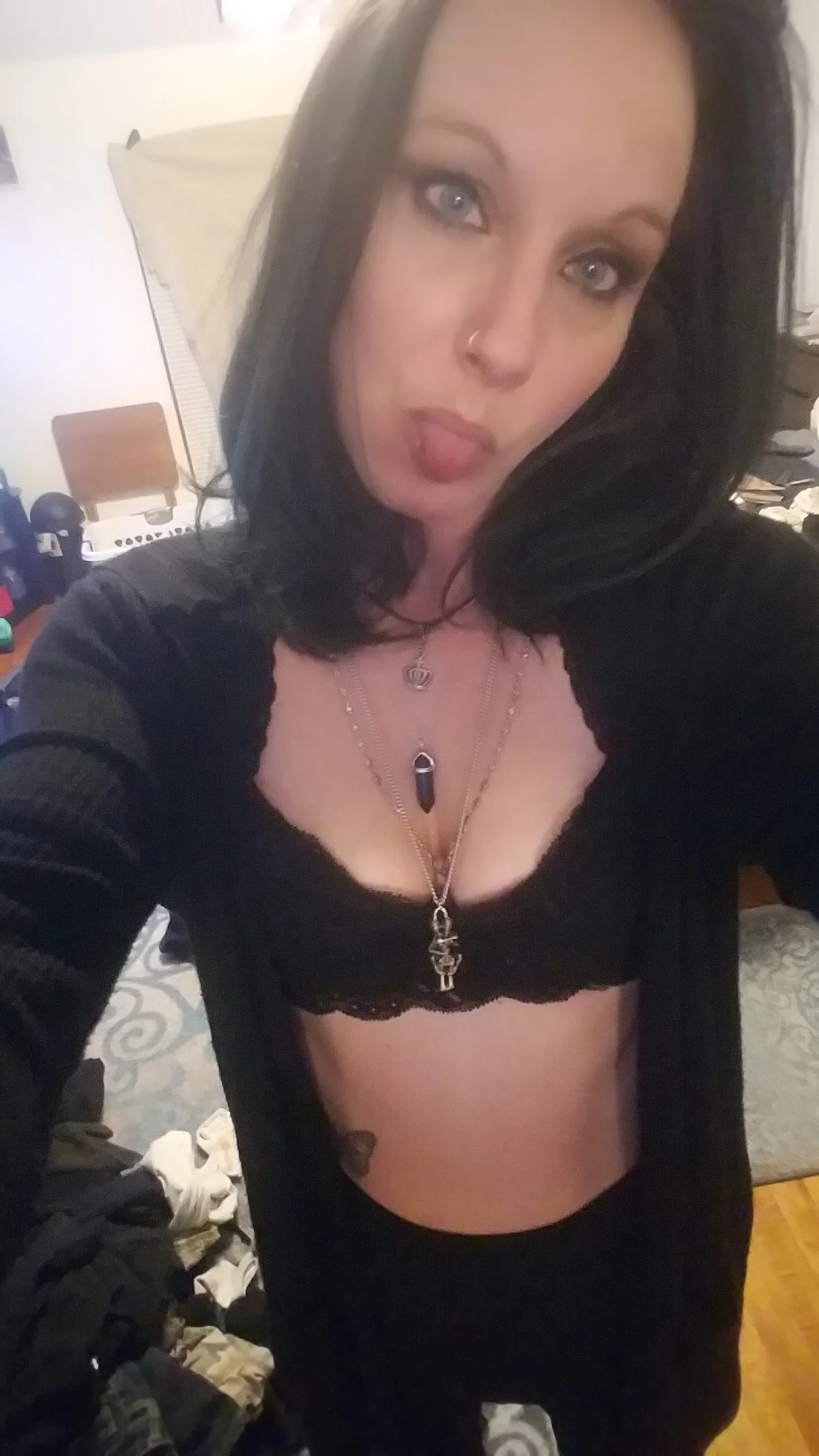 XXX Porn Photo of Nude hottdevil66 4