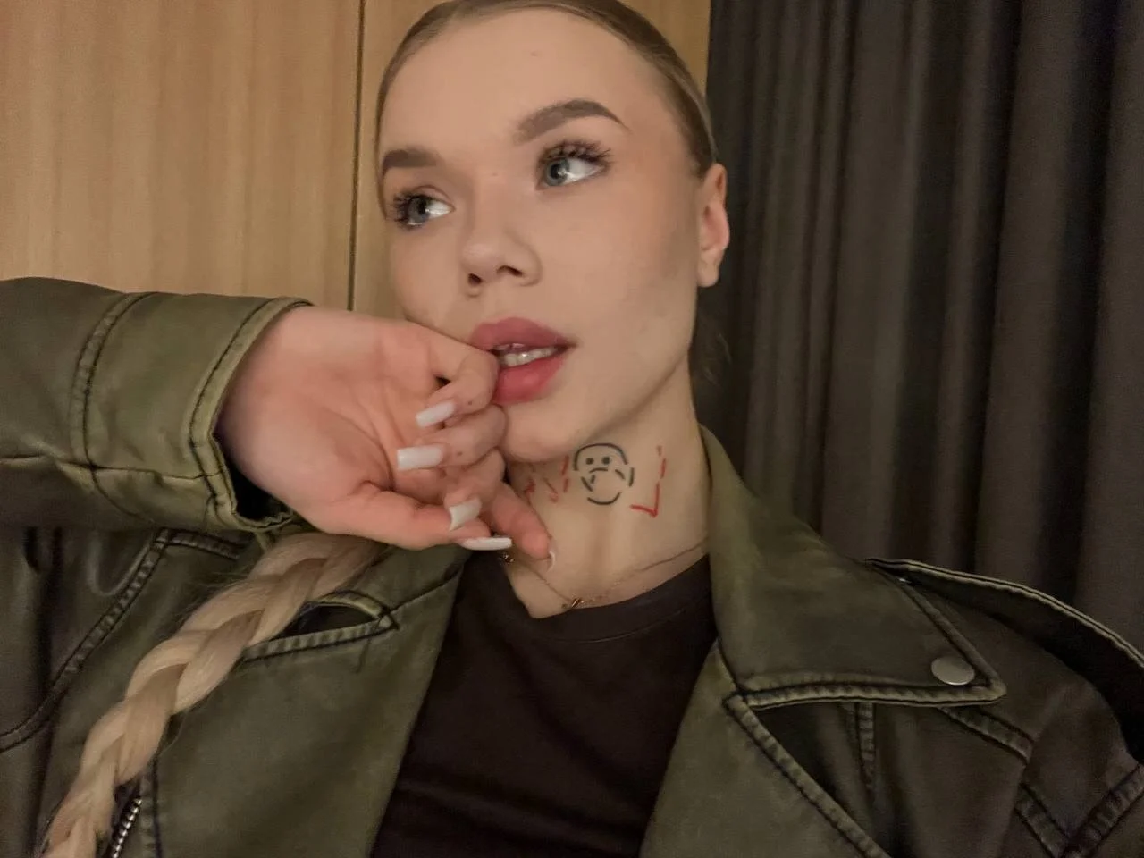 XXX Porn Photo of Nude LisFlores 16