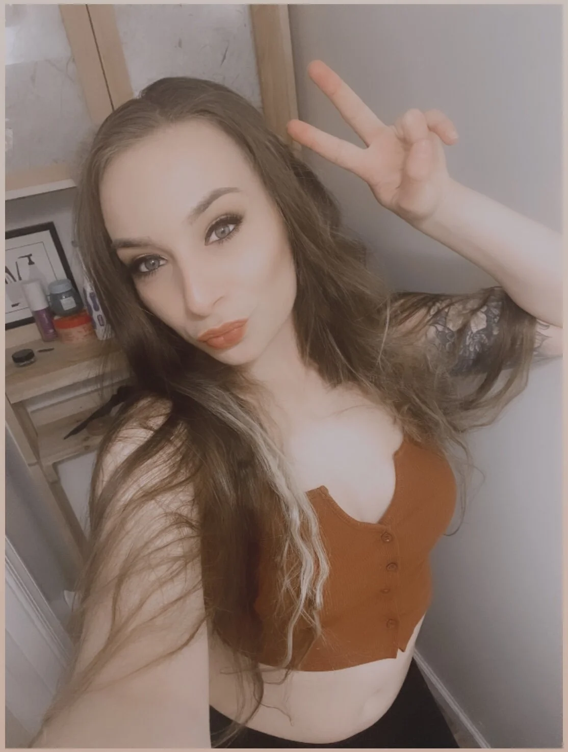 XXX Porn Photo of Nude Fkknspoiledbrat 2
