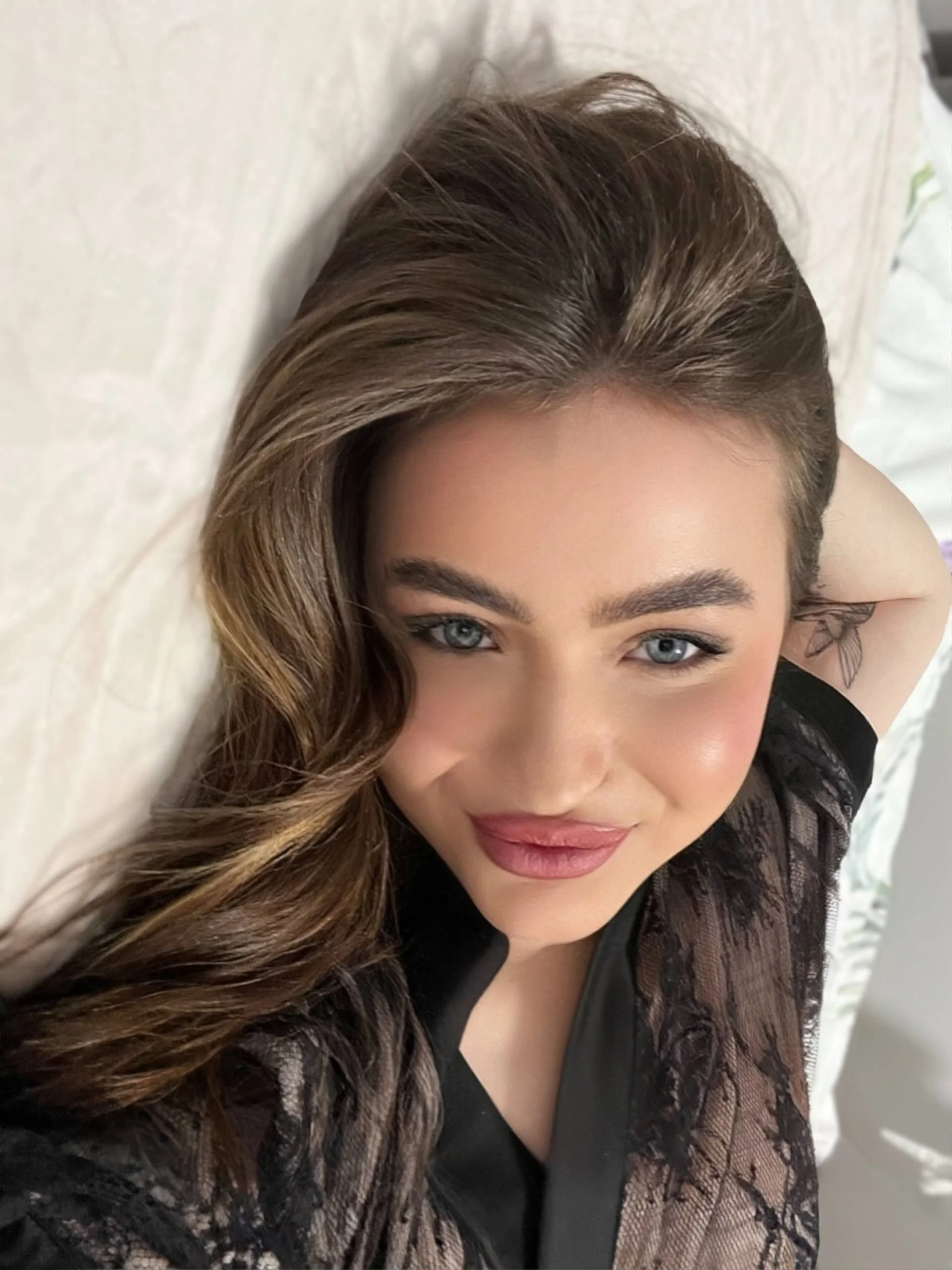 XXX Porn Photo of Nude AngellLive 1