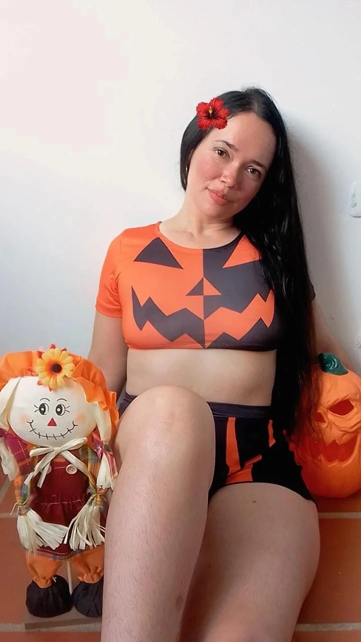 XXX Porn Photo of Nude loreen_grey 21