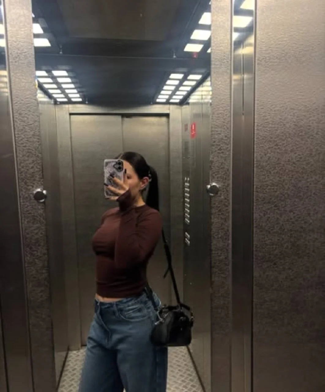 XXX Porn Photo of Nude AbbyMayy 1