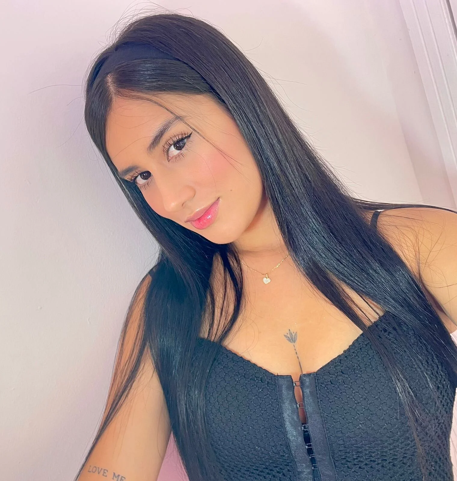 XXX Porn Photo of Nude Amiirra_ 15