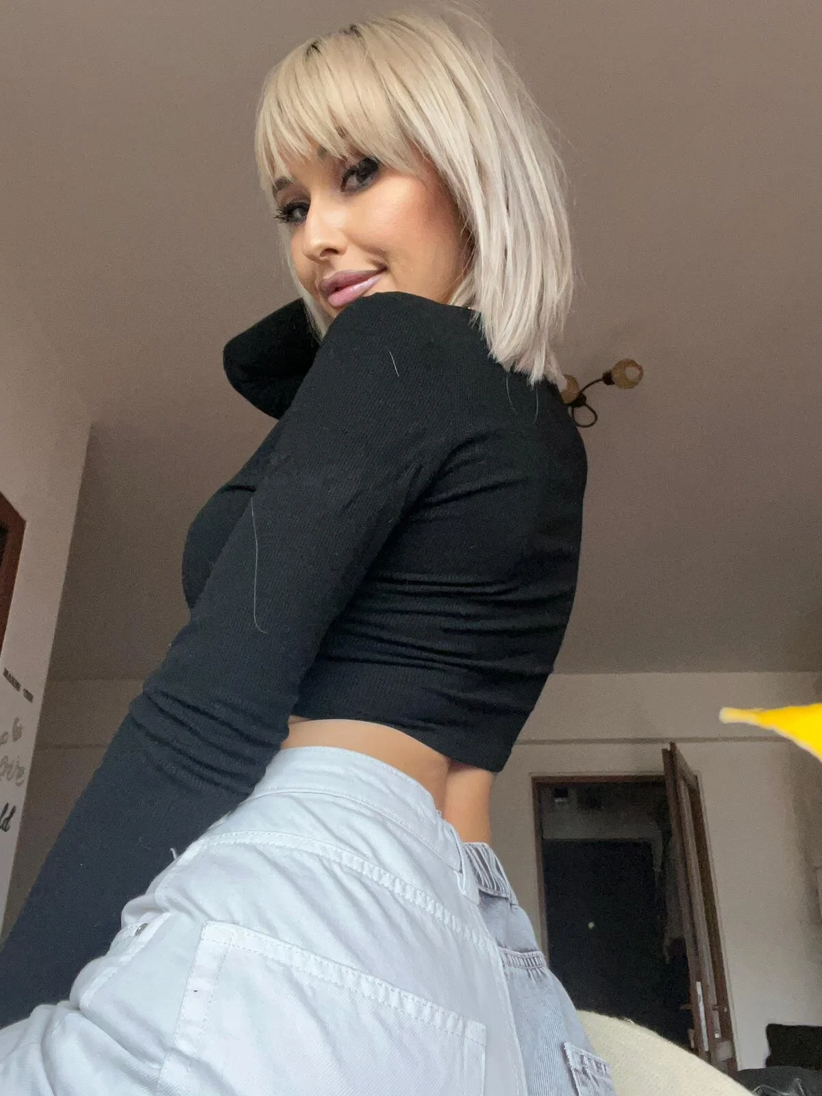 XXX Porn Photo of Nude IssaSmith 16
