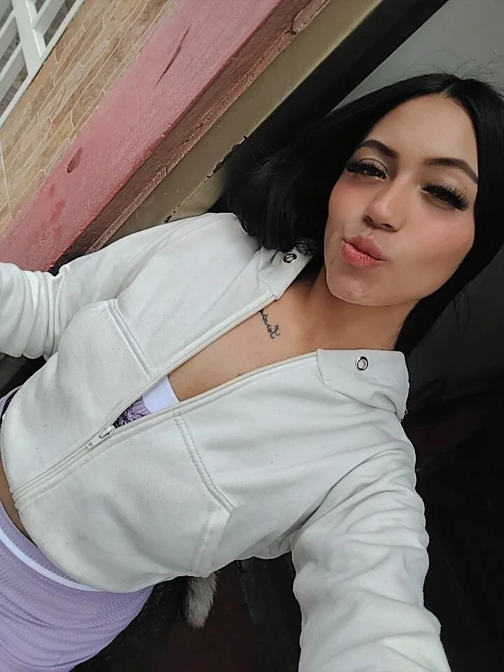 XXX Porn Photo of Nude Aiiko_Domme 2