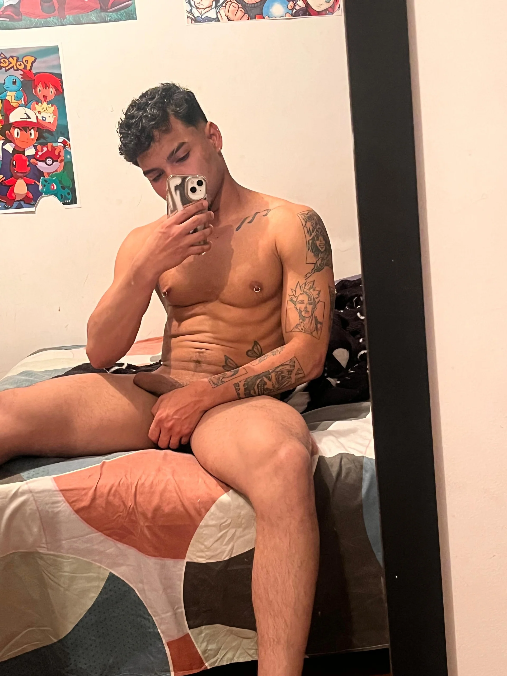 XXX Porn Photo of Nude beako_strong 14