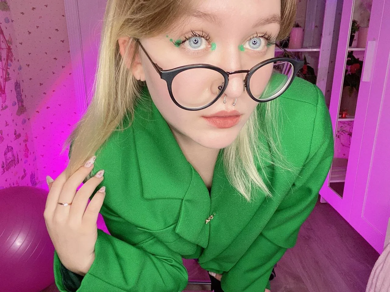 XXX Porn Photo of Nude leazy_peazy 26