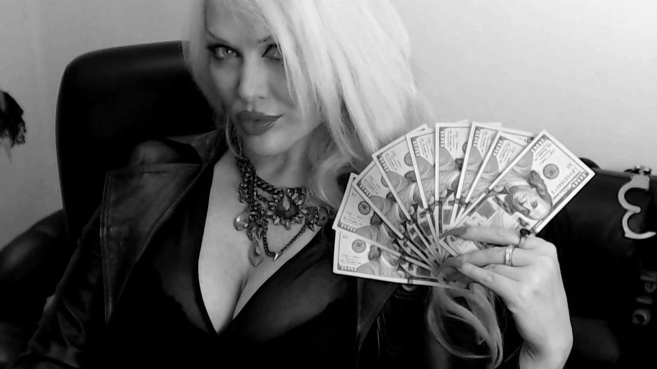 XXX Porn Photo of Nude FinDomGod 72